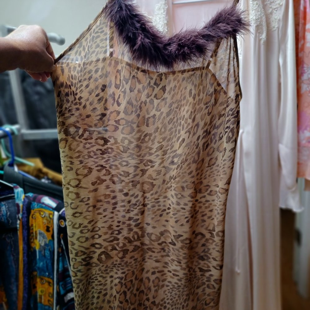 Chemise & Robe Set - Picture 2 of 3